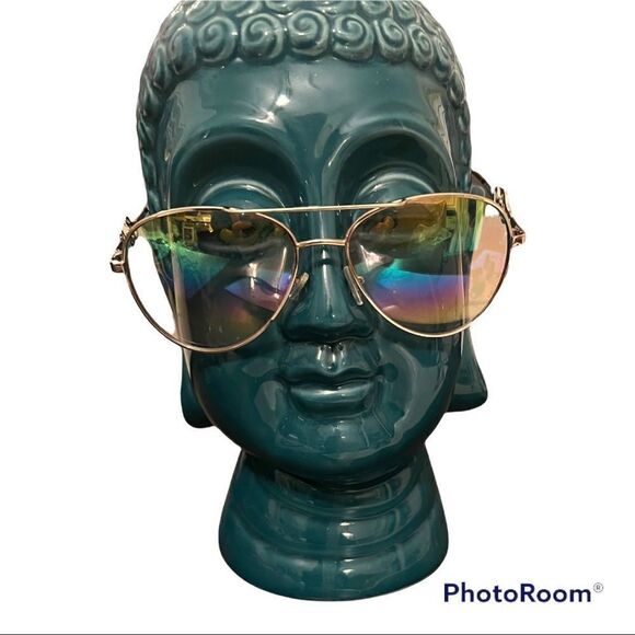 NWOT LOVE aviator sunnies so cute and stylish they add flare to any outfit - Picture 1 of 10